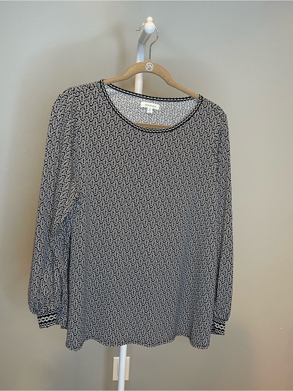 Max Studio Black & White Printed Long-Sleeve Blouse - 1X